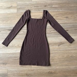 Aritzia Babaton Contour Squareneck Longsleeve Mini Dress in Coffee Bean